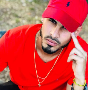 Meet your Posher, Jorge ernesto